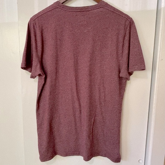 Abercrombie & Fitch| Burgundy Logo Short Sleeve Pocket Tee Sz M - Picture 5 of 5